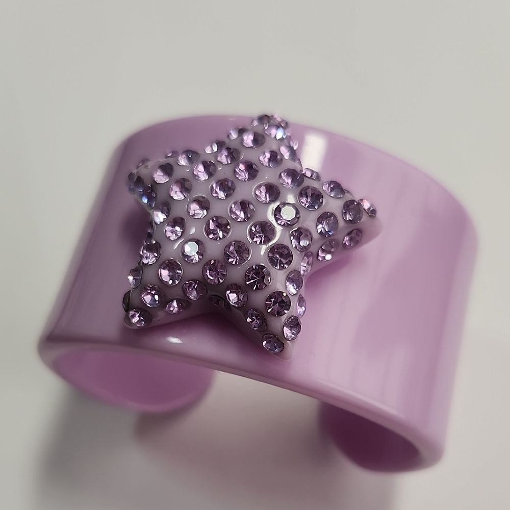 Sparklemuse Extra Wide Star Crystal Cuff Size Small